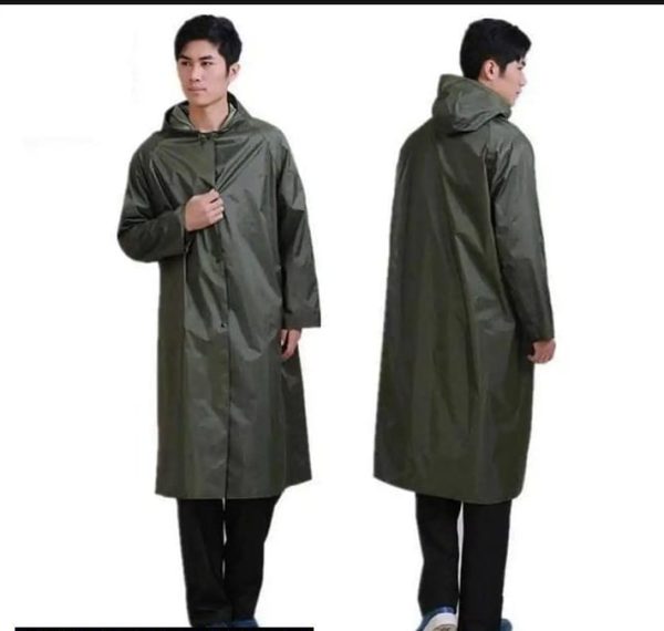 1 Pc Stylish Beautiful Rain Coat Heavy Parachute Rain Coat Waterproof Raincoat Hooded Coat (random Color)